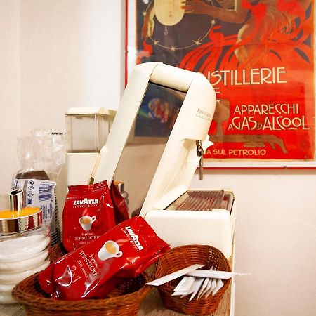 スポレートCasa In Zona Strategicaアパートメント エクステリア 写真