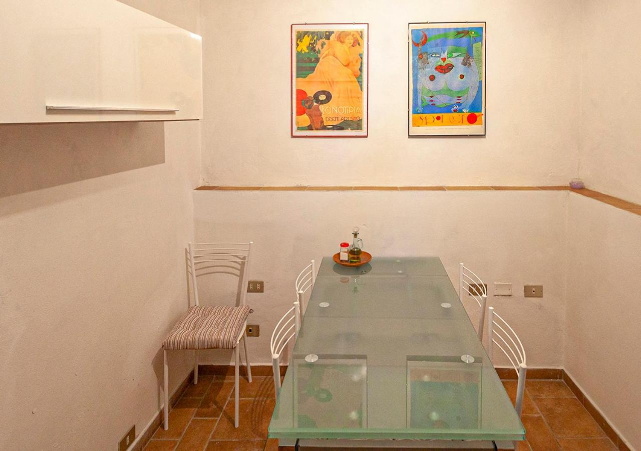 スポレートCasa In Zona Strategicaアパートメント エクステリア 写真